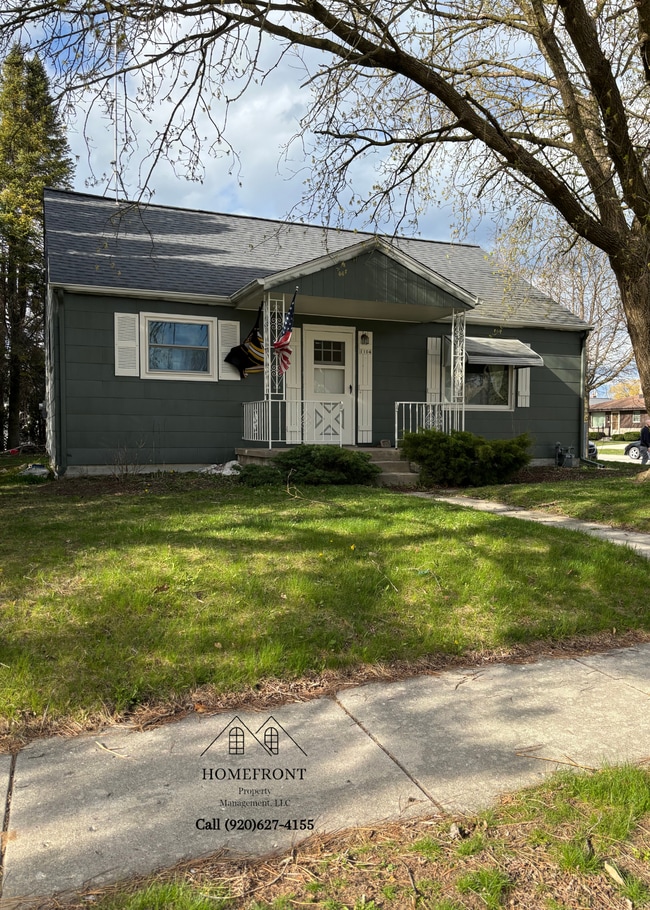 Building Photo - 1104 Pershing Ave