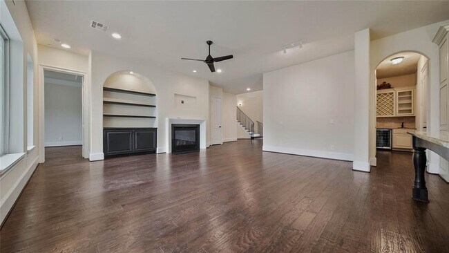Building Photo - 4518 Holt St