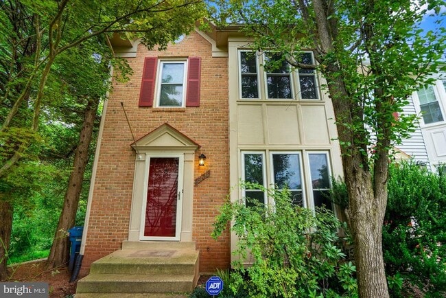 Primary Photo - 5136 Glen Meadow Dr