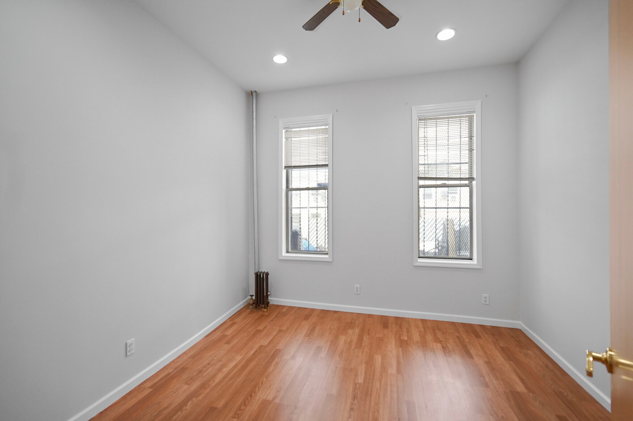 Building Photo - 51 Macdougal St