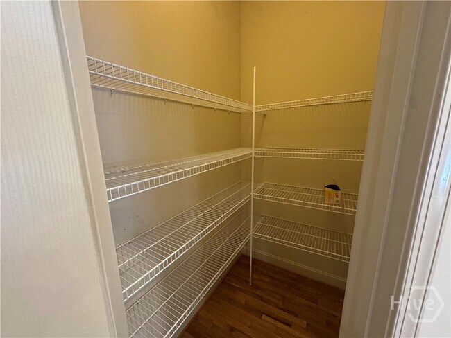 Building Photo - 2 Wakefield Pl