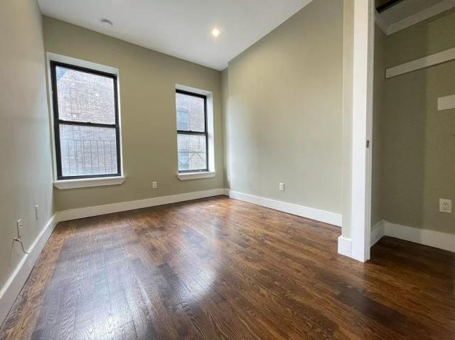 Building Photo - 2 bedroom in BROOKLYN NY 11233