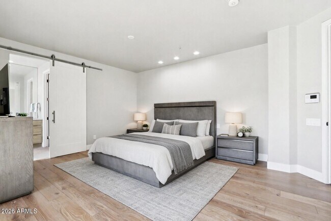 Building Photo - 8989 N Gainey Center Dr