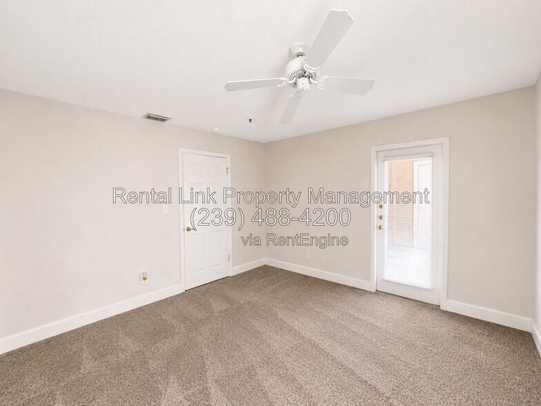Building Photo - 4009 Crockers Lake Blvd