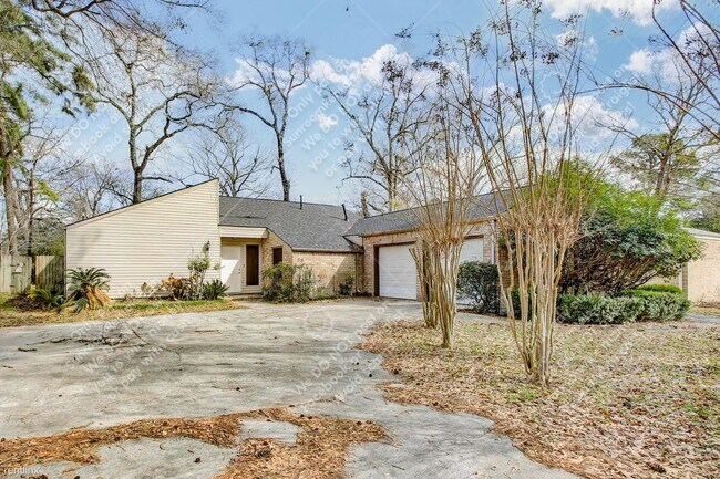 Primary Photo - 3 br, 2 bath House - 58 Artesian Oaks Dr