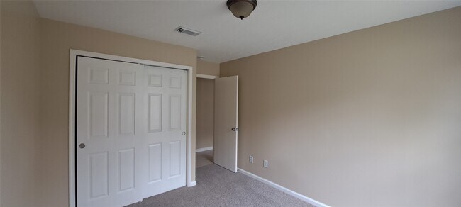 Building Photo - 13131 Rosemont Park Ln