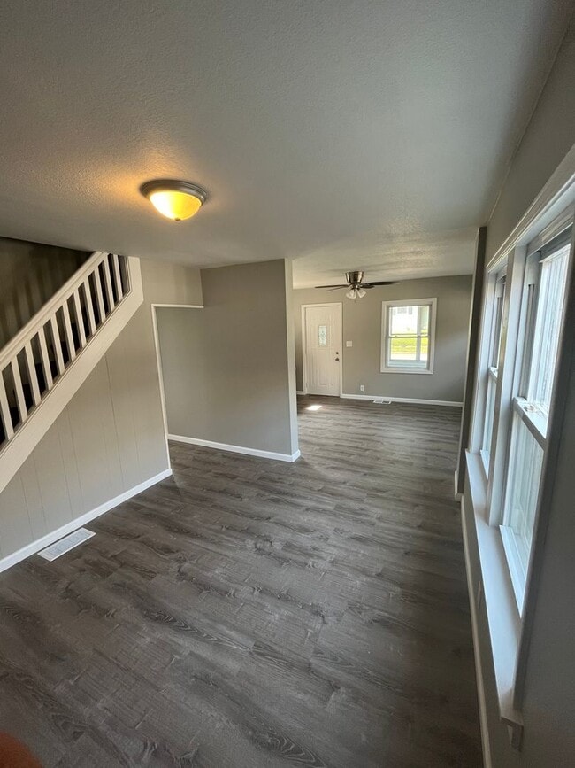 Primary Photo - COMPLETELY REMODELED 3 BEDROOM SINGLE FAMI...