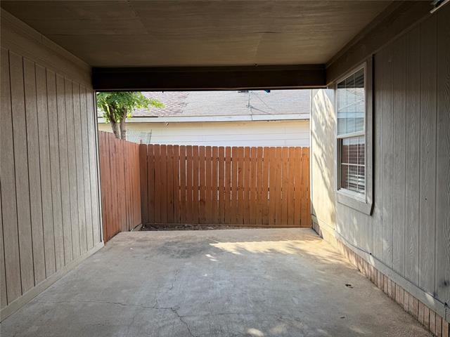 Building Photo - 13755 Biggs St