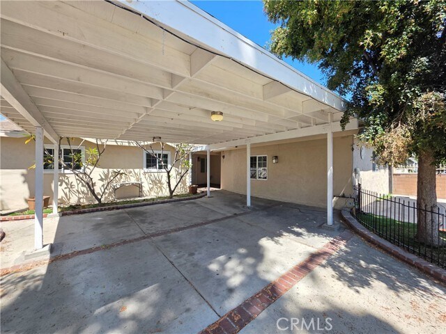 Building Photo - 8920 Haddon Ave
