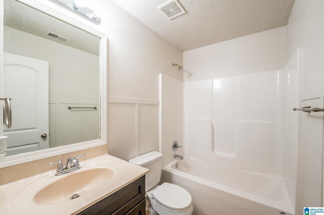 Building Photo - 155 Earl Owens Dr