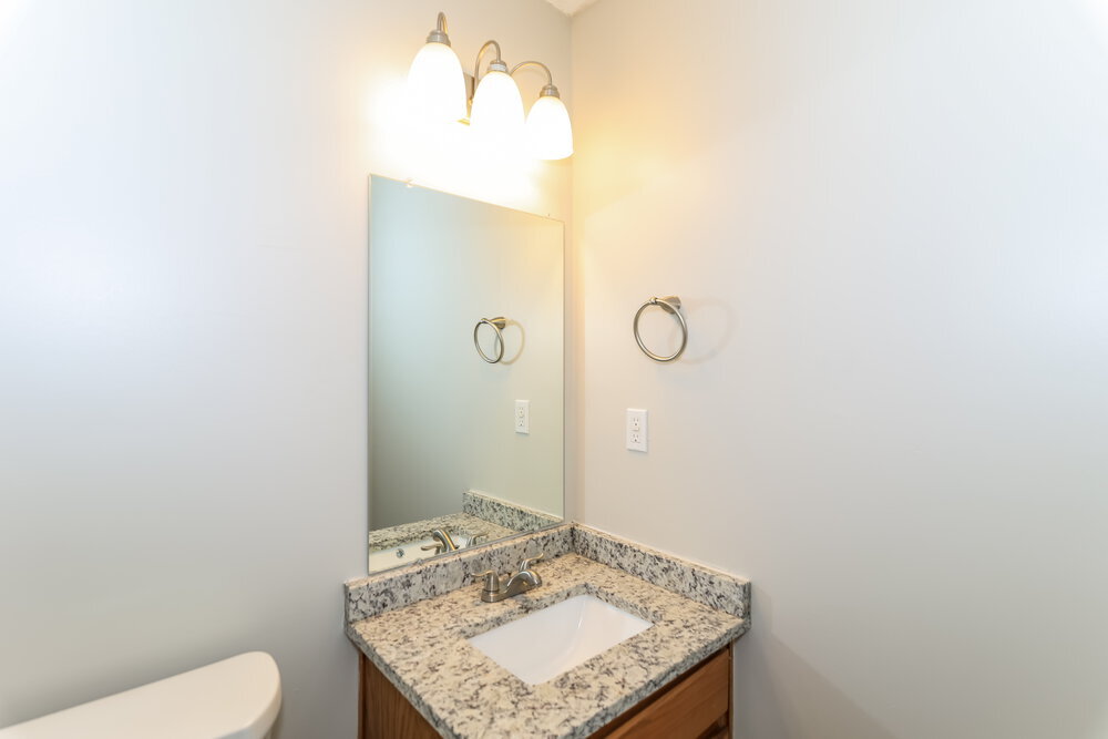 Building Photo - 6887 Delta Newberry Cove