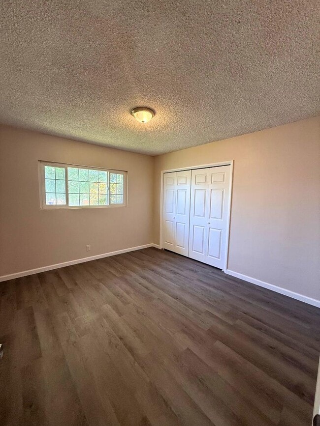 Building Photo - 9115 Encina Ave