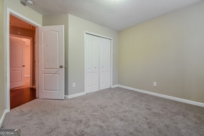 Building Photo - 4481 Latchwood Dr