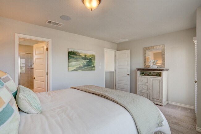 Building Photo - 1656 Artesian Spgs Xing