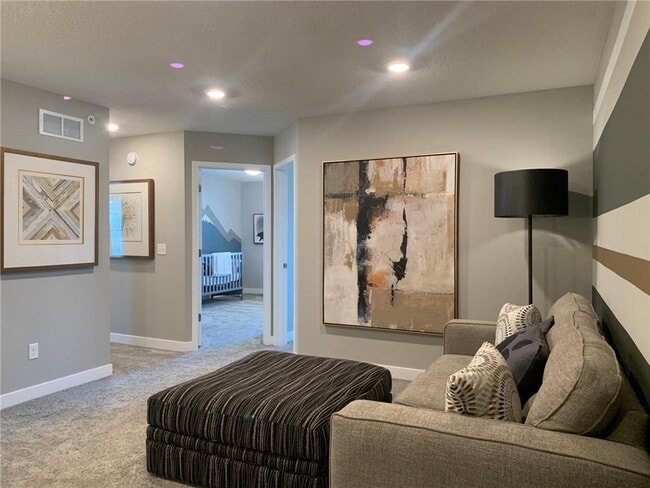 Building Photo - 4825 Martingale Dr