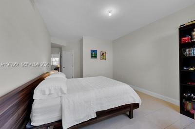 Building Photo - 15533 N Miami Lakeway