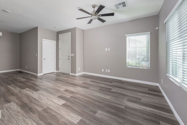 Building Photo - Modern Henderson Townhome with Loft & Resort-Style Amenities