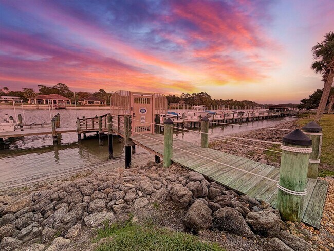 Building Photo - Fully Furnished 3/2 Condo In Canopy Walk with great amenities!