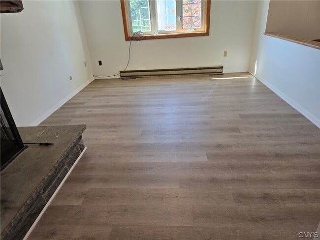 Building Photo - 8265 Warbler Way