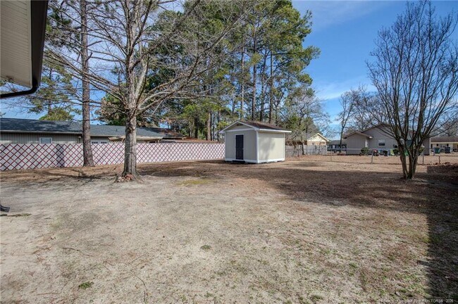 Building Photo - 3705 Persimmon Rd