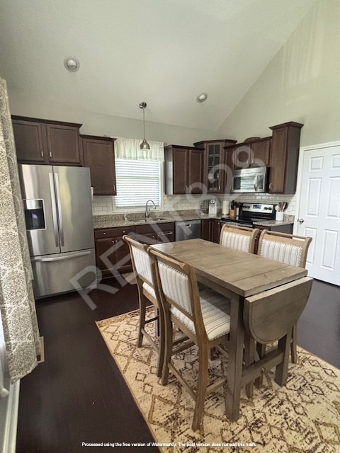 Building Photo - 4056 Turnpike Rd