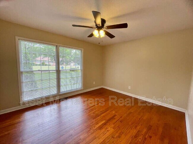 Building Photo - 6244 Milford Rd