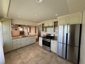 Building Photo - Nice Updated Home for Rent