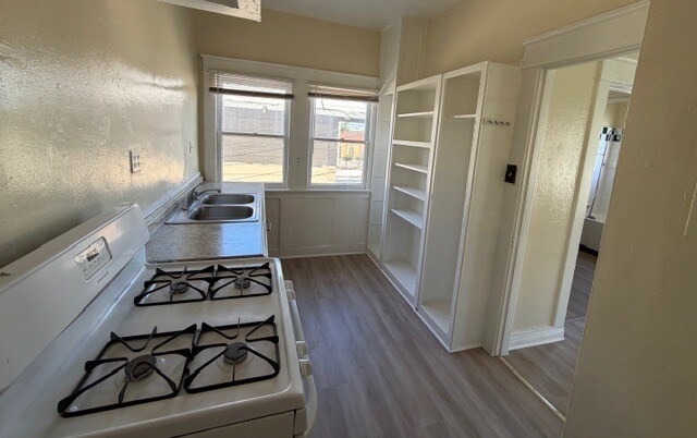 Building Photo - 1425 Alvarado Terrace