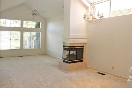 Building Photo - 2795 Cherry Hills Dr