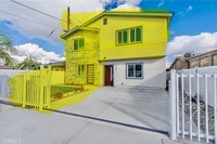 Building Photo - 1504 Mathissen Ave