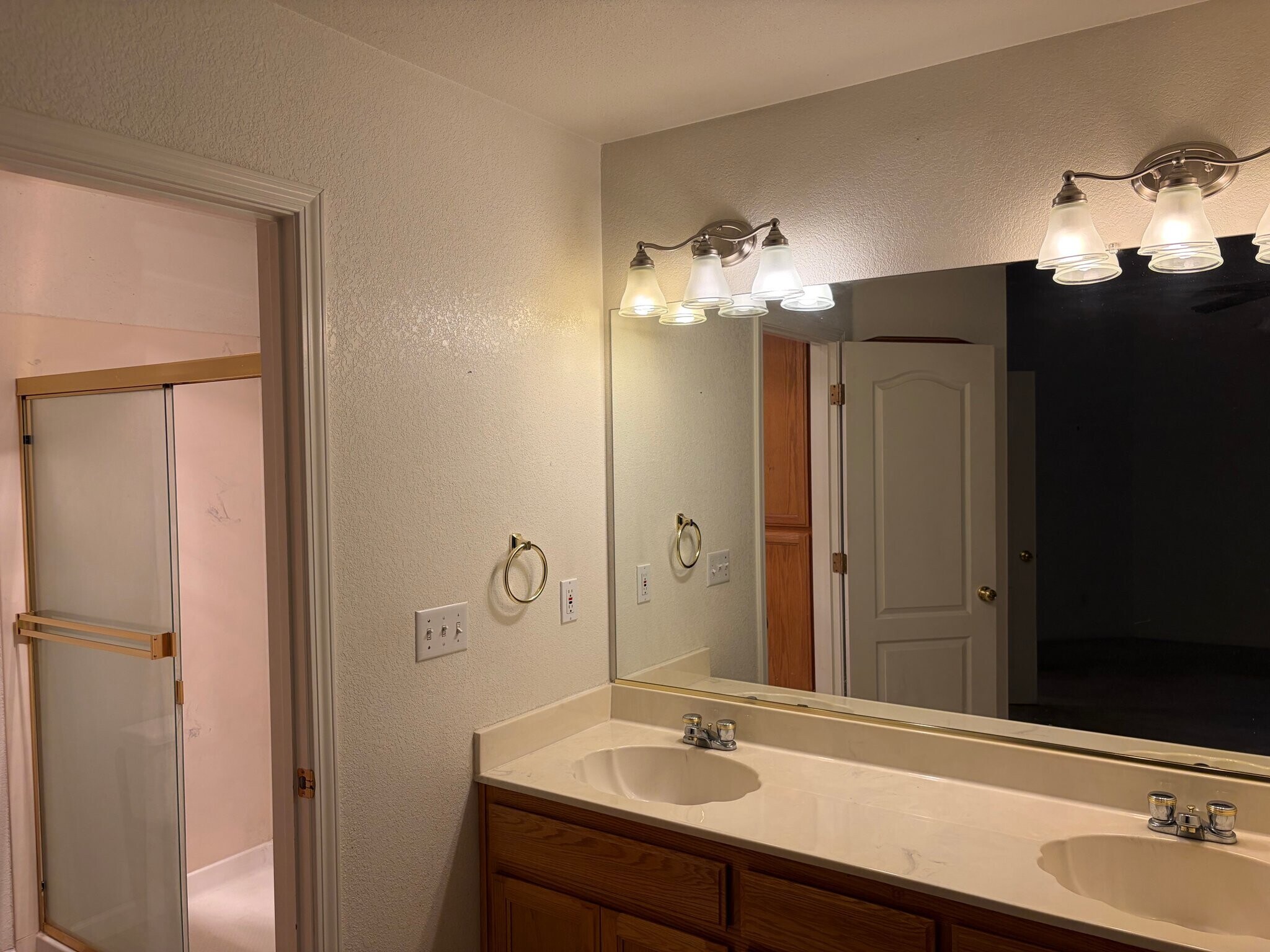 Building Photo - 1795 Brookside Dr