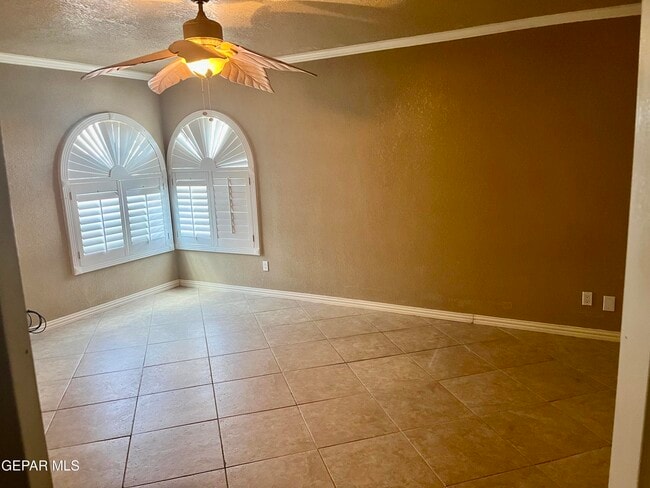 Building Photo - 7409 Edgemere Blvd