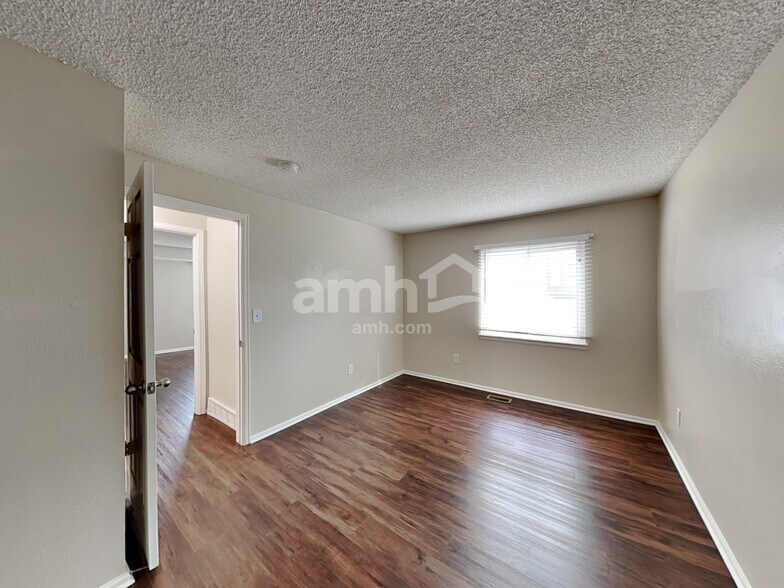 Building Photo - 4112 S Cathay Way
