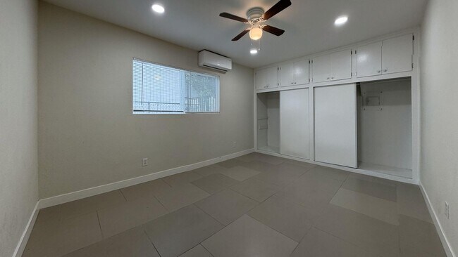 Building Photo - 3980 Cedar St