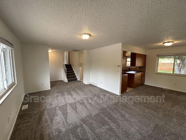 Building Photo - 9954 W Maryland Dr