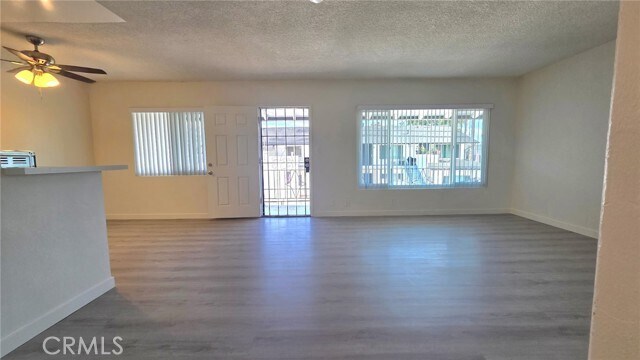 Building Photo - 1803 W Sumac Ln