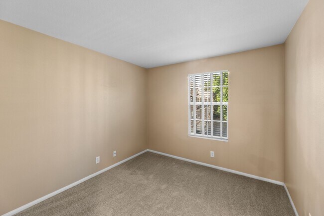 Building Photo - 26820 Marina Point Ln