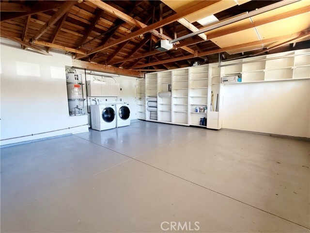 Building Photo - 5155 Thorn Tree Ln