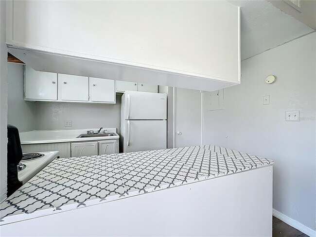 Building Photo - 2787 L B McLeod Rd
