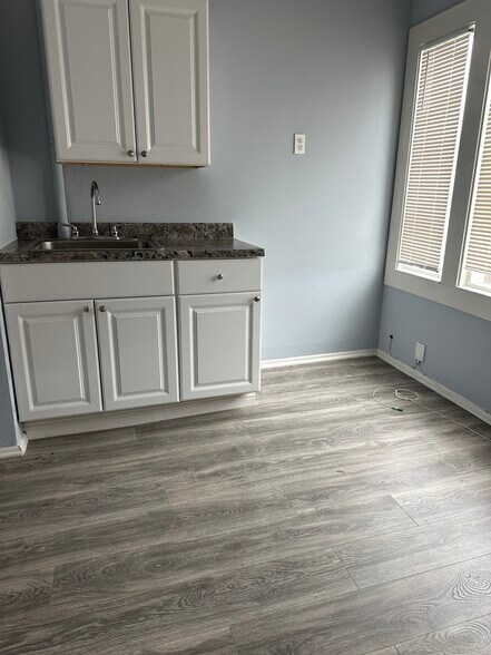 Building Photo - 1401 S Palos Verdes St