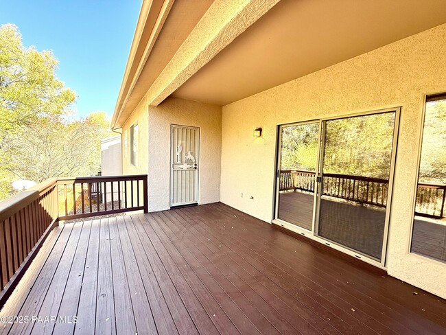 Building Photo - 2276 Sumac Ct