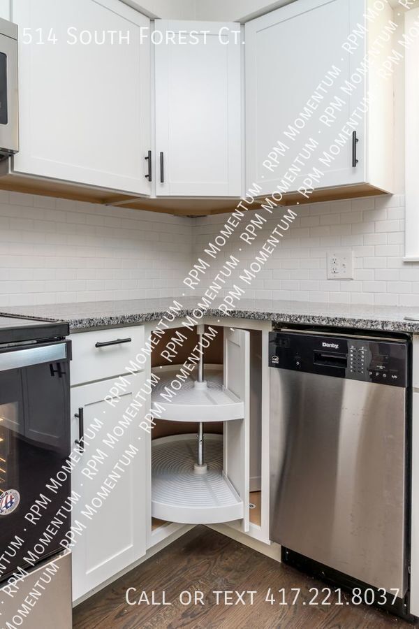 Building Photo - 514 S Forest Ct