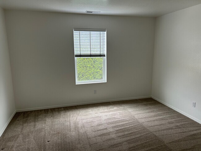 Building Photo - 11416 W Colorado River St