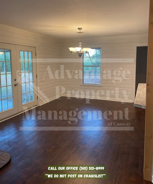 Building Photo - 11 Pamela Ln