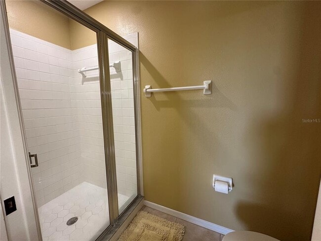 Building Photo - 9610 Club S Cir
