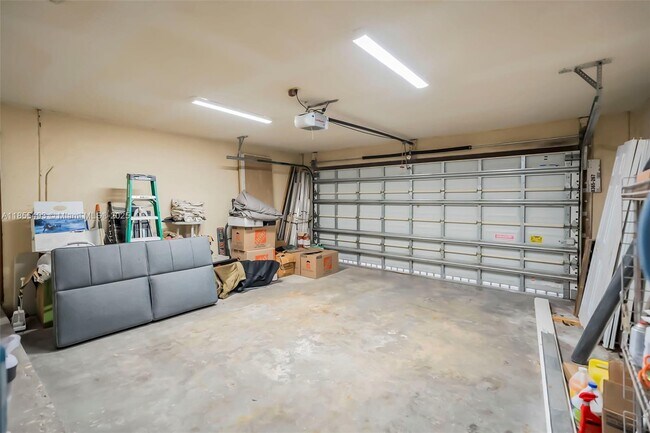 Building Photo - 6955 NW 18th St