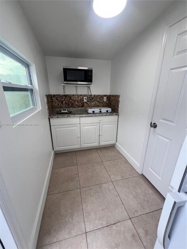 Building Photo - 14763 SW 173rd Terrace