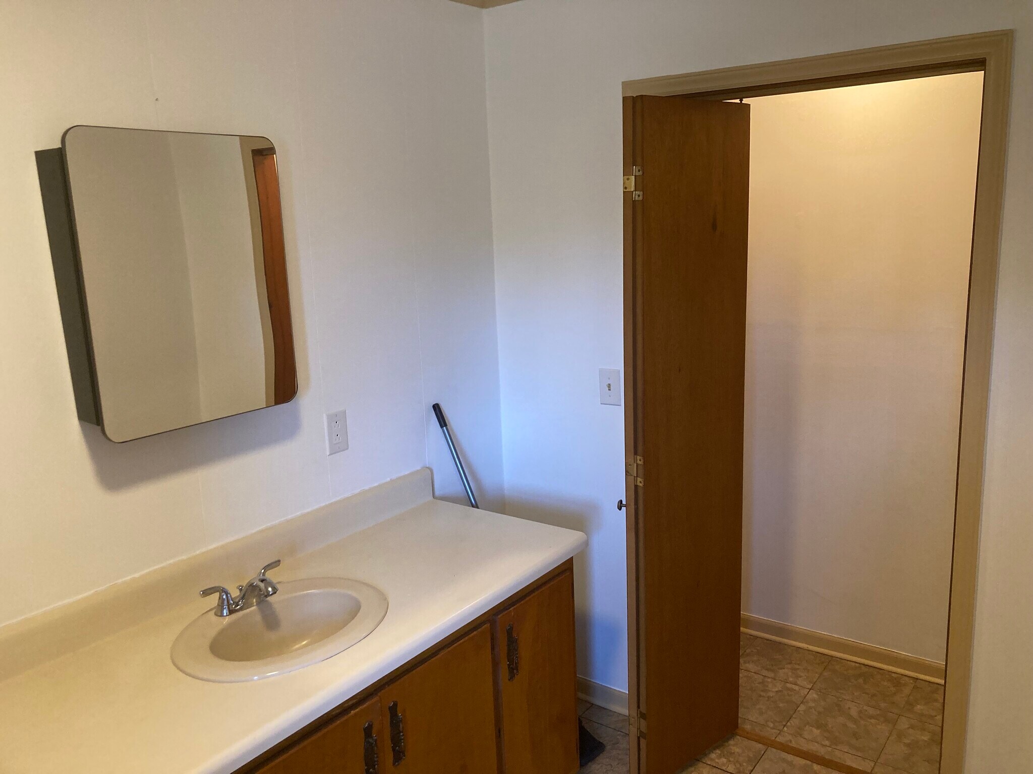 Bathroom - 84 Chestnut Ln