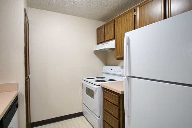 Building Photo - 3914 SW Multnomah Blvd