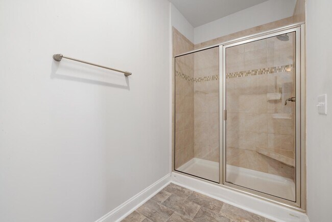 Building Photo - 55 Bushel Basket Dr